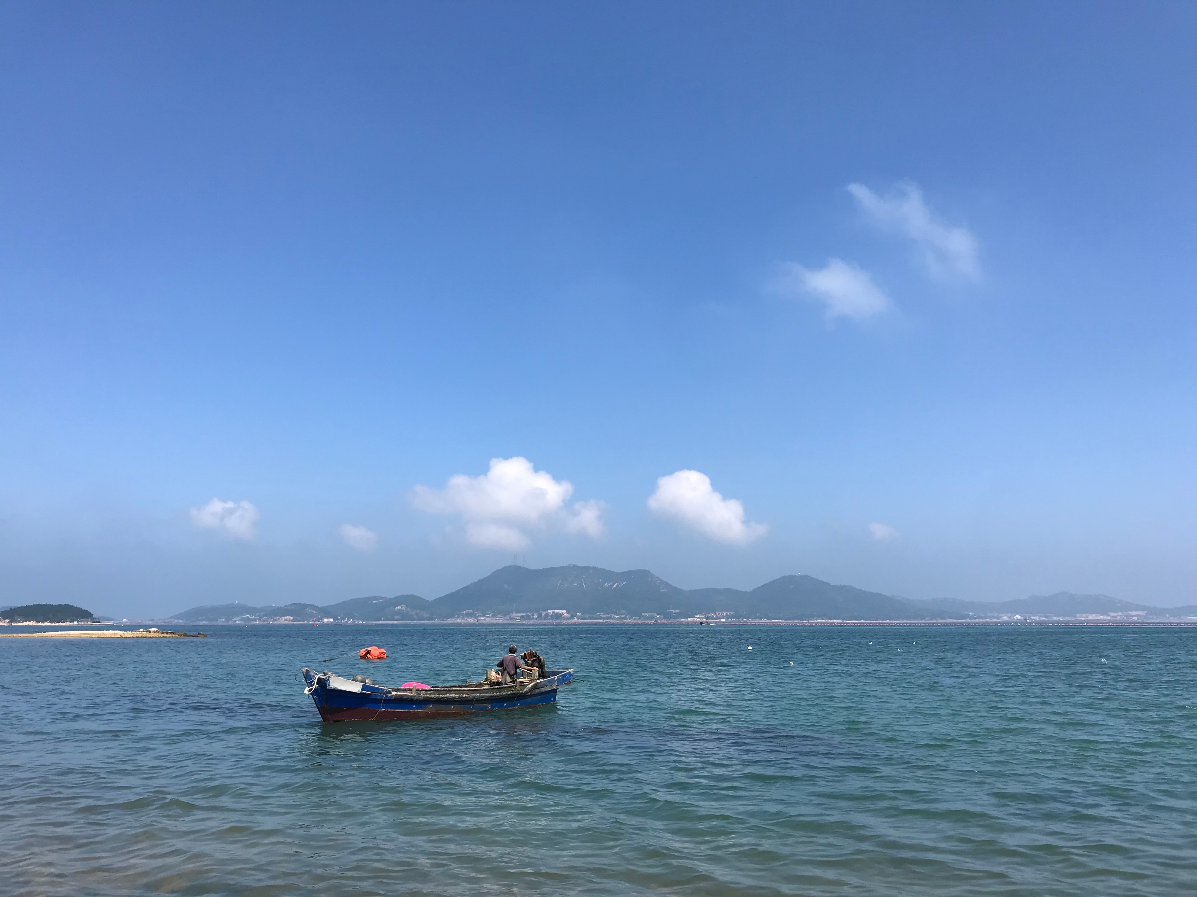 海天一色云为岸 李文斌摄(1).jpg