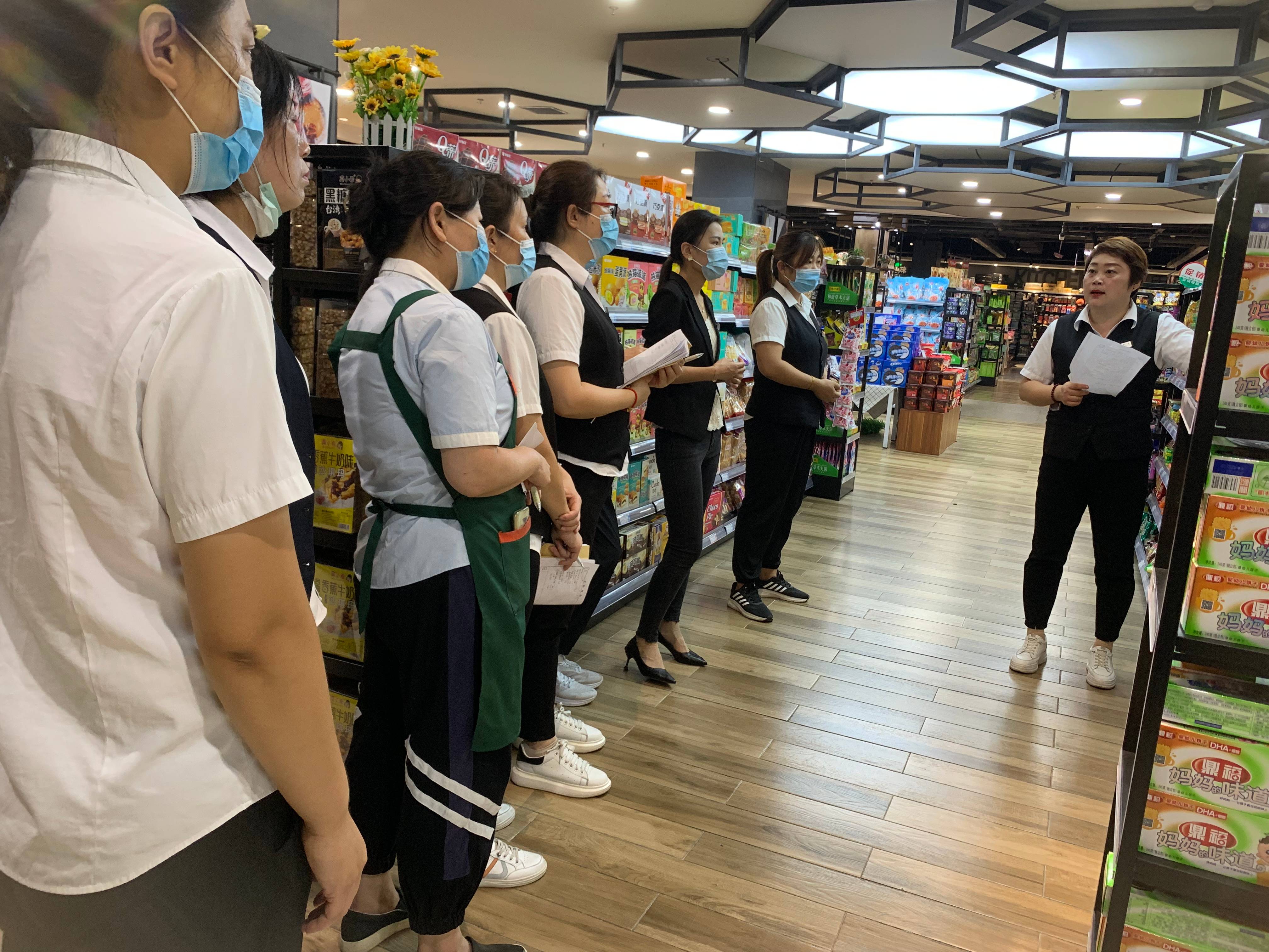 商品陈列1(1).jpg