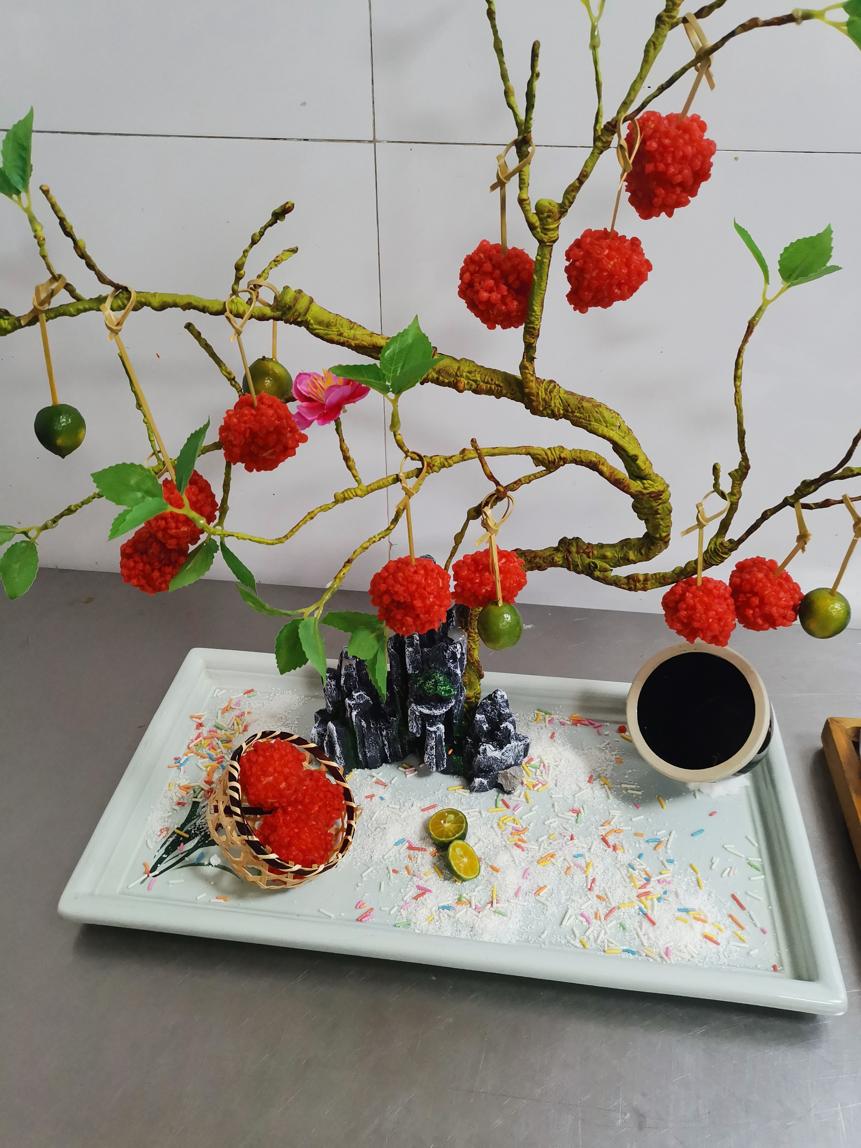 龙吟荔枝虾球 姬生宝摄_副本.jpg