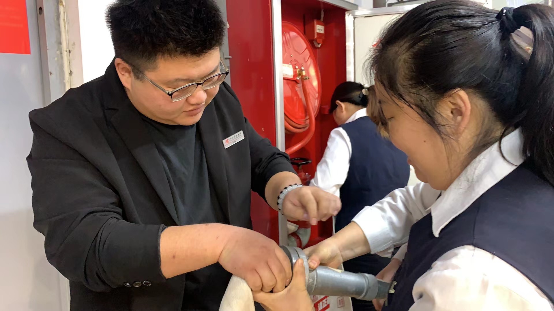泗水店消防演练培训1.jpg